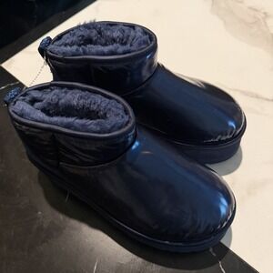 UGG Ultra Mini Platform HI SHINE NAVY Iridescent Suede Womens US 8 EUR 39 Boots